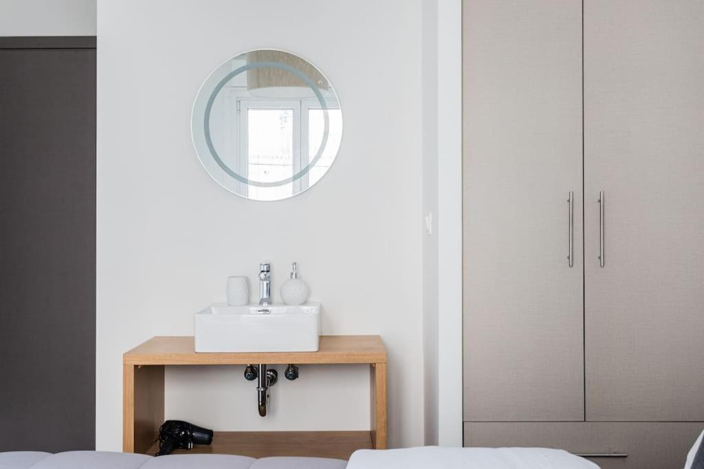 Family House Under The Acropolis Apartment Athena Bagian luar foto