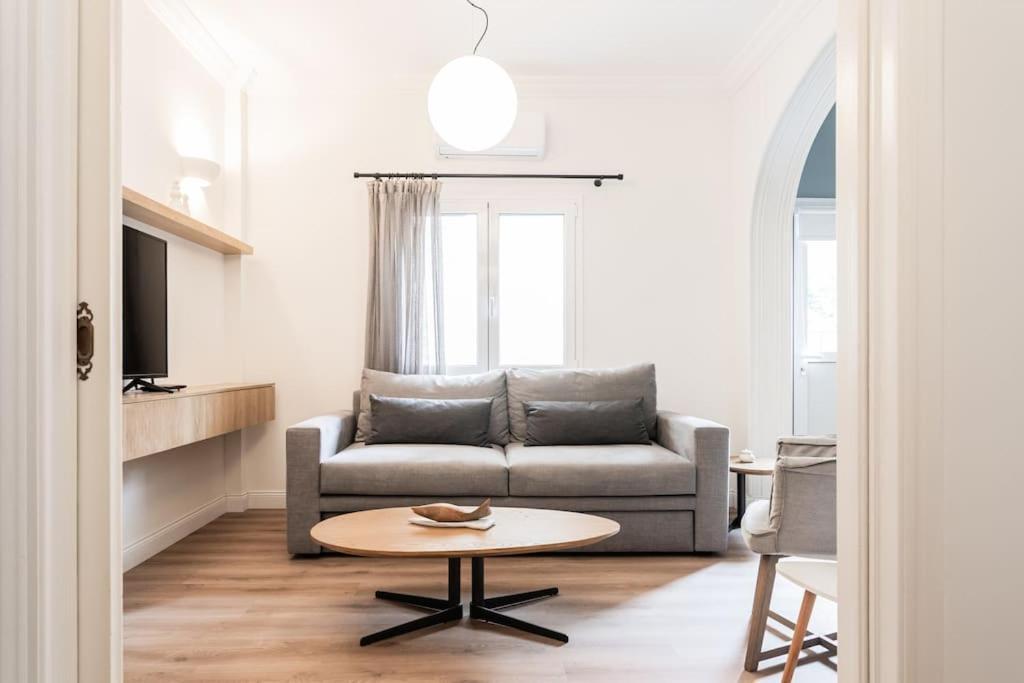 Family House Under The Acropolis Apartment Athena Bagian luar foto